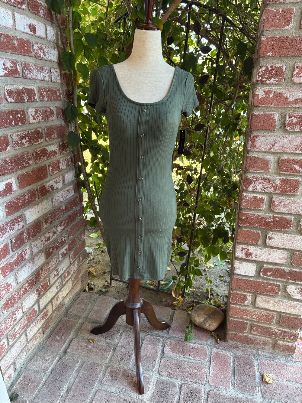 Into The Forest🌲🪾Green🛘 Ribbed Midi Dress